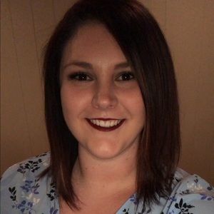 Meet your Posher, Casey